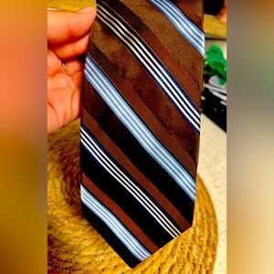 Men’s tie